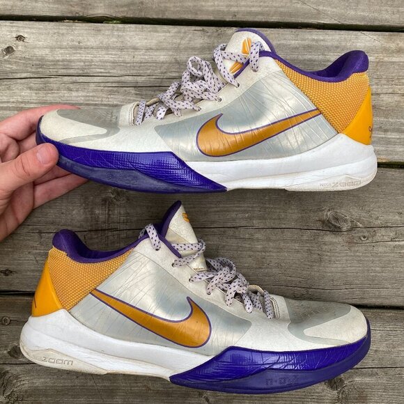 RARE 2009 Nike Kobe 5 Lakers Size 10 - Picture 6 of 11